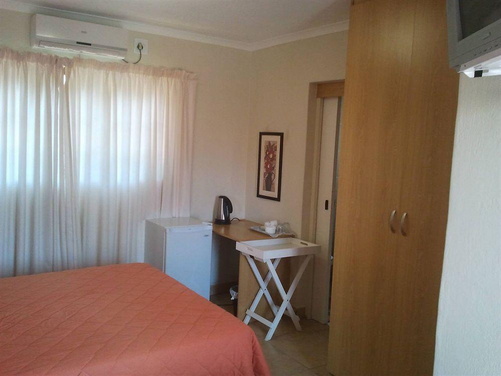 Country Link Guest Lodge Komatipoort Zewnętrze zdjęcie