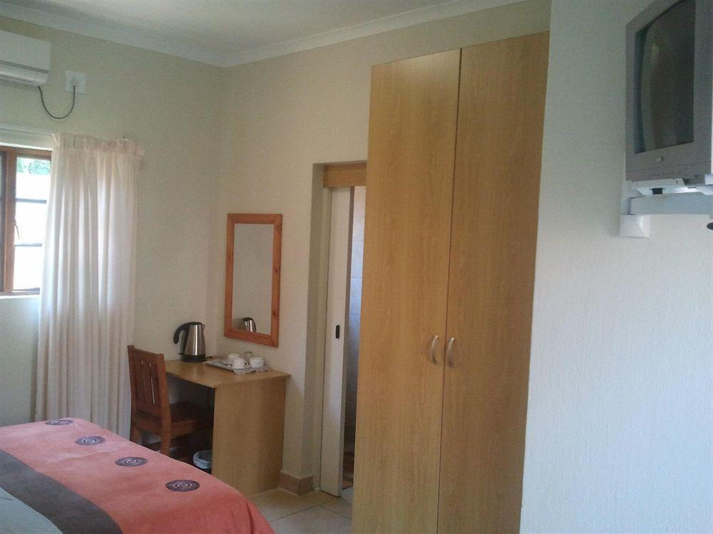 Country Link Guest Lodge Komatipoort Zewnętrze zdjęcie