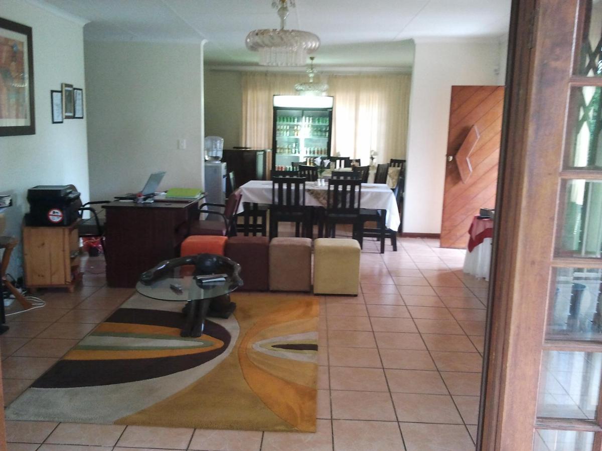 Country Link Guest Lodge Komatipoort Zewnętrze zdjęcie